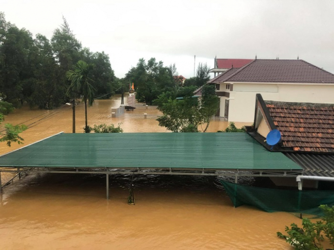 Quảng Bình: Hơn 57.000 ngôi nhà bị ngập trong biển nước - Ảnh 1.
