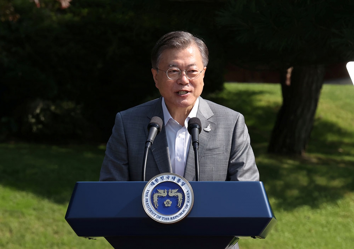 Tổng thống Hàn Quốc gửi thư hỏi thăm Tổng thống Mỹ - Ảnh 1.