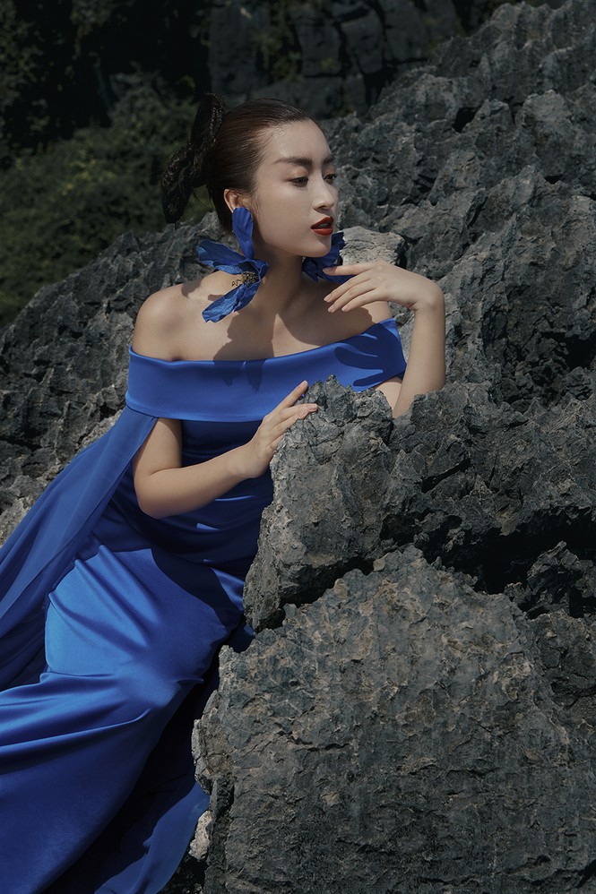 Hoa hậu Đỗ Mỹ Linh hoá mỹ nhân cổ trang giữa sông núi Tràng An - Ảnh 5.