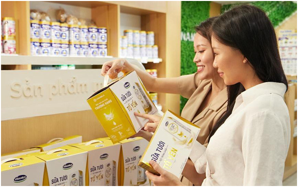 Vinamilk là thương hiệu sữa được người tiêu dùng Việt Nam chọn mua nhiều nhất 8 năm liền và 6 lần liên tiếp được vinh danh Thương Hiệu Quốc Gia