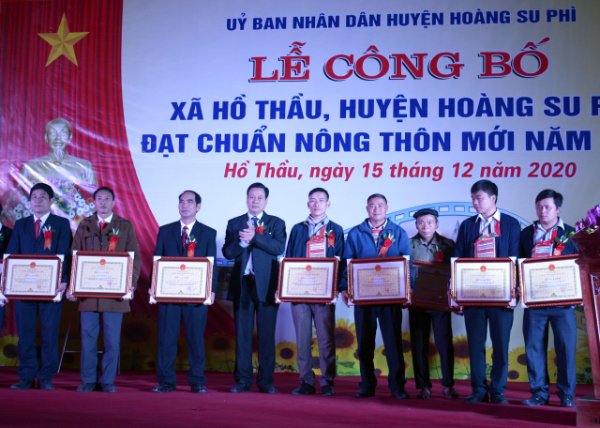 Huyện Hoàng Su Phì, tỉnh Hà Giang: Xã Hồ Thầu về đích nông thôn mới - Ảnh 2.