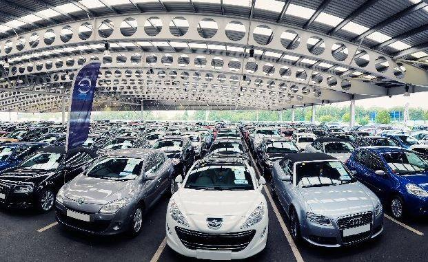 
Thị trường nhập khẩu ô tô Việt Nam bất ngờ tăng mạnh - Ảnh 1.