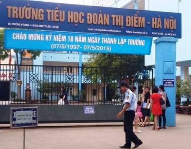 Hà Nội: Học sinh lớp 3 bị bỏ quên trên xe đưa đón - Ảnh 1.