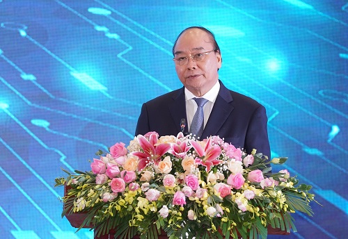 Thủ tướng Nguyễn Xuân Phúc: Tương lai gần, nhiều bệnh nhân sẽ không cần ra nước ngoài khám chữa bệnh - Ảnh 1.
