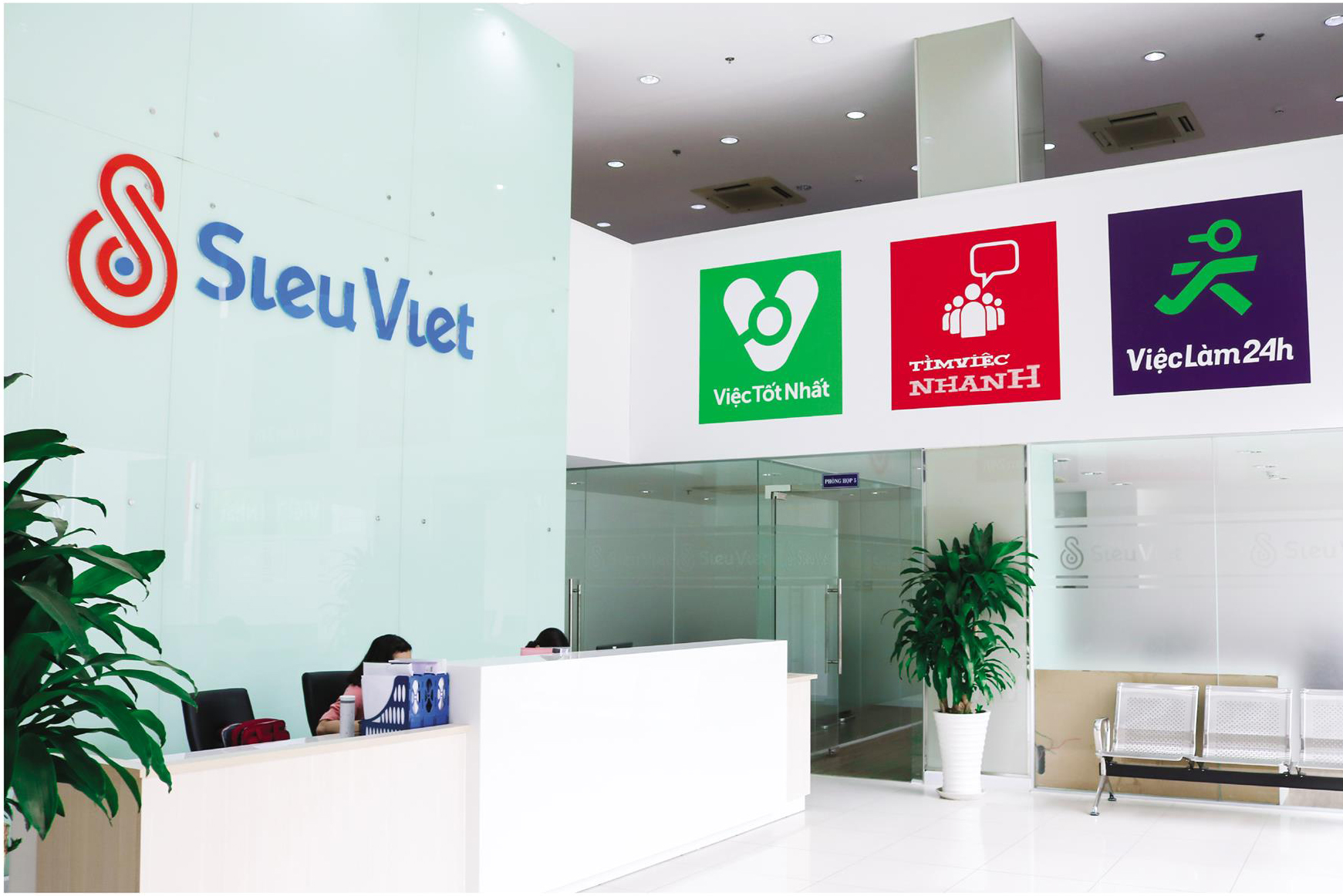 Giới startup Việt đi qua bão táp năm 2020: Nhiều tên tuổi ghi danh trên đỉnh cao, không ít số phận rơi xuống vực sâu - Ảnh 1. Giới startup Việt đi qua bão táp năm 2020: Nhiều tên tuổi ghi danh trên đỉnh cao, không ít số phận rơi xuống vực sâu - Ảnh 1.