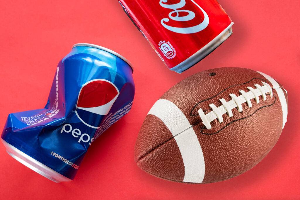 Marketing khôn ngoan như Budweiser: Nghỉ quảng cáo trong Super Bowl, dành 5,6 triệu USD đó để nâng cao nhận thức về vaccine Covid-19 - Ảnh 3. Marketing khôn ngoan như Budweiser: Nghỉ quảng cáo trong Super Bowl, dành 5,6 triệu USD đó để nâng cao nhận thức về vaccine Covid-19 - Ảnh 3.