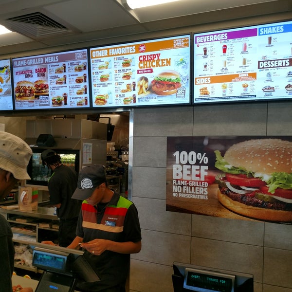 Tại sao McDonalds, KFC thường khuyến khích khách mua thêm đồ uống và gọi theo combo? - Ảnh 3. Tại sao McDonalds, KFC thường khuyến khích khách mua thêm đồ uống và gọi theo combo? - Ảnh 3.