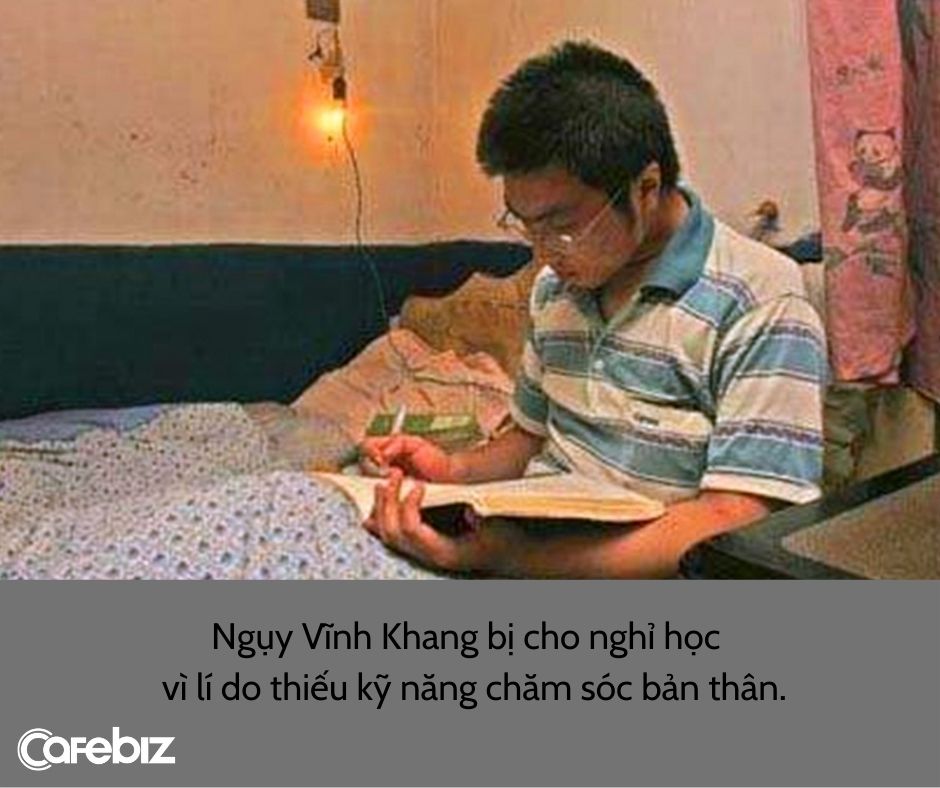 13 tuổi đỗ ĐH nhưng mẹ phải đút cơm, mắc tiểu mẹ mang bô tới, thần đồng Trung Quốc và cách giáo dục sai lầm của người mẹ - Ảnh 2. 13 tuổi đỗ ĐH nhưng mẹ phải đút cơm, mắc tiểu mẹ mang bô tới, thần đồng Trung Quốc và cách giáo dục sai lầm của người mẹ - Ảnh 2.