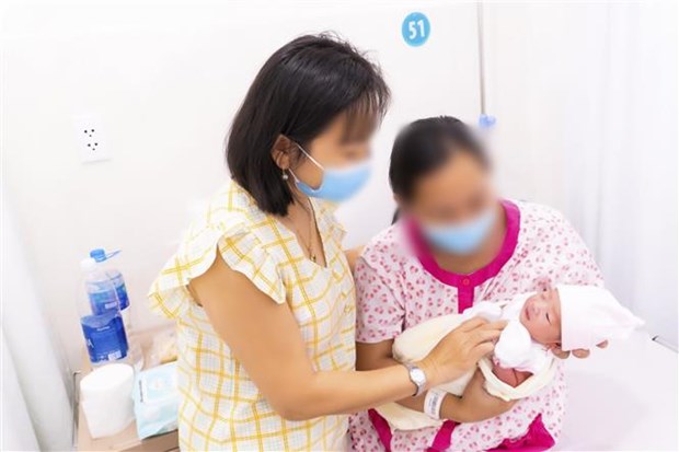 Cả nước có 5 cơ sở y tế được thực hiện kỹ thuật mang thai hộ - Ảnh 1.