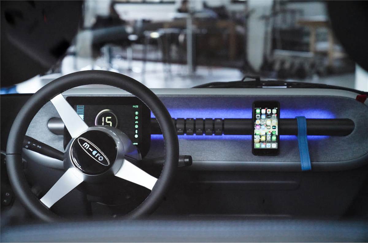 Cận cảnh chiếc ô tô điện 2 chỗ giá rẻ lấy cảm hứng từ xế hộp hạng sang BMW - Ảnh 1. Cận cảnh chiếc ô tô điện 2 chỗ giá rẻ lấy cảm hứng từ xế hộp hạng sang BMW - Ảnh 1.