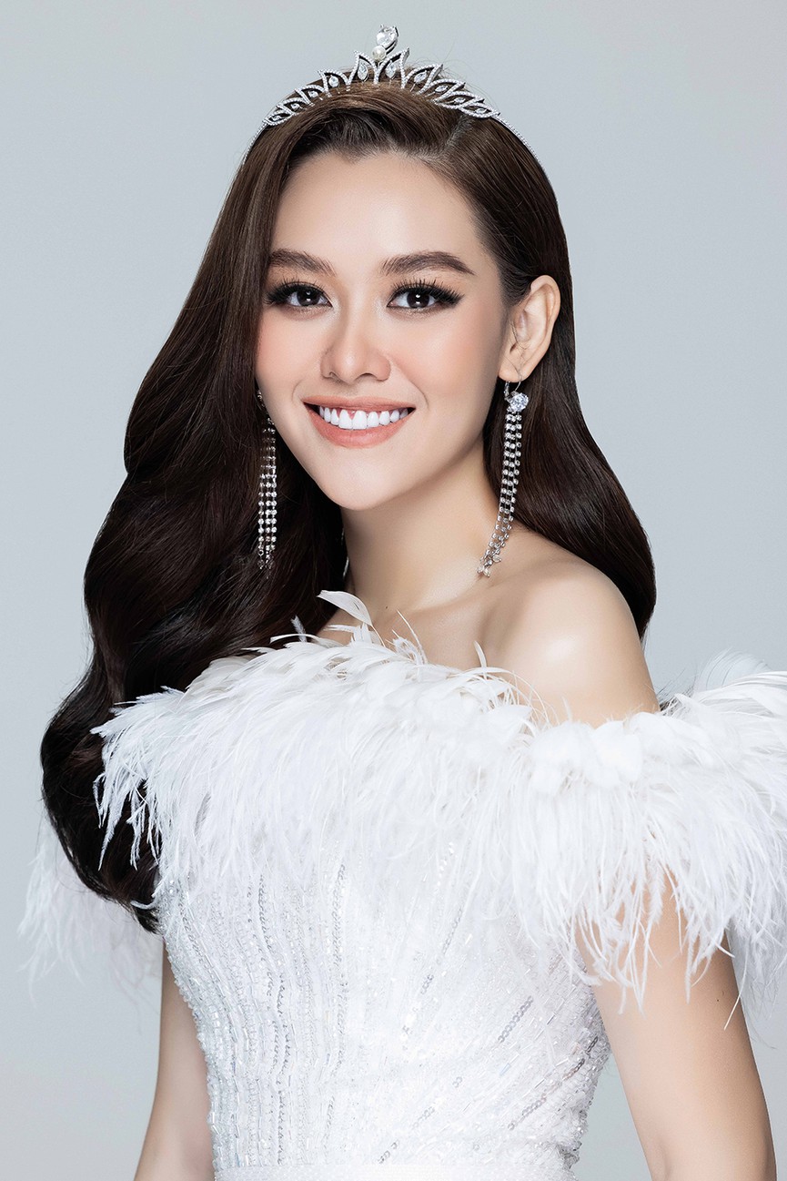 Miss World Vietnam 2021: Chấp nhận thí sinh phẫu thuật thẩm mỹ - Ảnh 9.