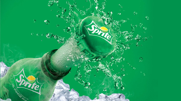 Chỉ chuyển màu chai Sprite từ xanh sang trong suốt, vì đâu Coca-Cola lại gọi là sáng kiến vì môi trường? - Ảnh 1. Chỉ chuyển màu chai Sprite từ xanh sang trong suốt, vì đâu Coca-Cola lại gọi là sáng kiến vì môi trường? - Ảnh 1.