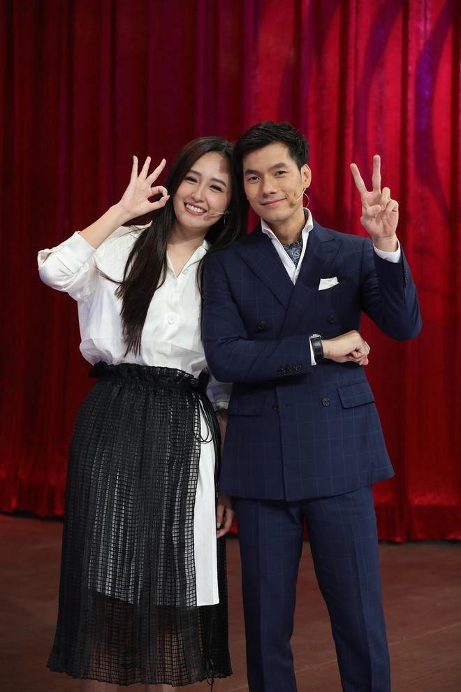 Dự show "Ký ức vui vẻ" Mai Phương Thúy gây bất ngờ về nhan sắc trẻ trung khi diện sơ - mi trắng - Ảnh 3. Dự show "Ký ức vui vẻ" Mai Phương Thúy gây bất ngờ về nhan sắc trẻ trung khi diện sơ - mi trắng - Ảnh 3.