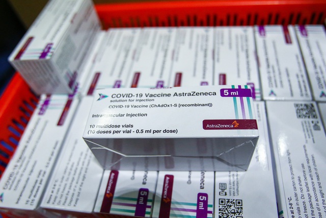 Gần 1,7 triệu liều vắc xin COVID-19 của AstraZeneca sắp về Việt Nam - Ảnh 1.