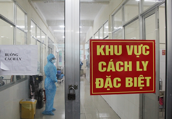 Hà Nội: Siết chặt việc quản lý các khu cách ly tập trung, đặc biệt là khu cách ly F1 - Ảnh 4. Hà Nội: Siết chặt việc quản lý các khu cách ly tập trung, đặc biệt là khu cách ly F1 - Ảnh 4.