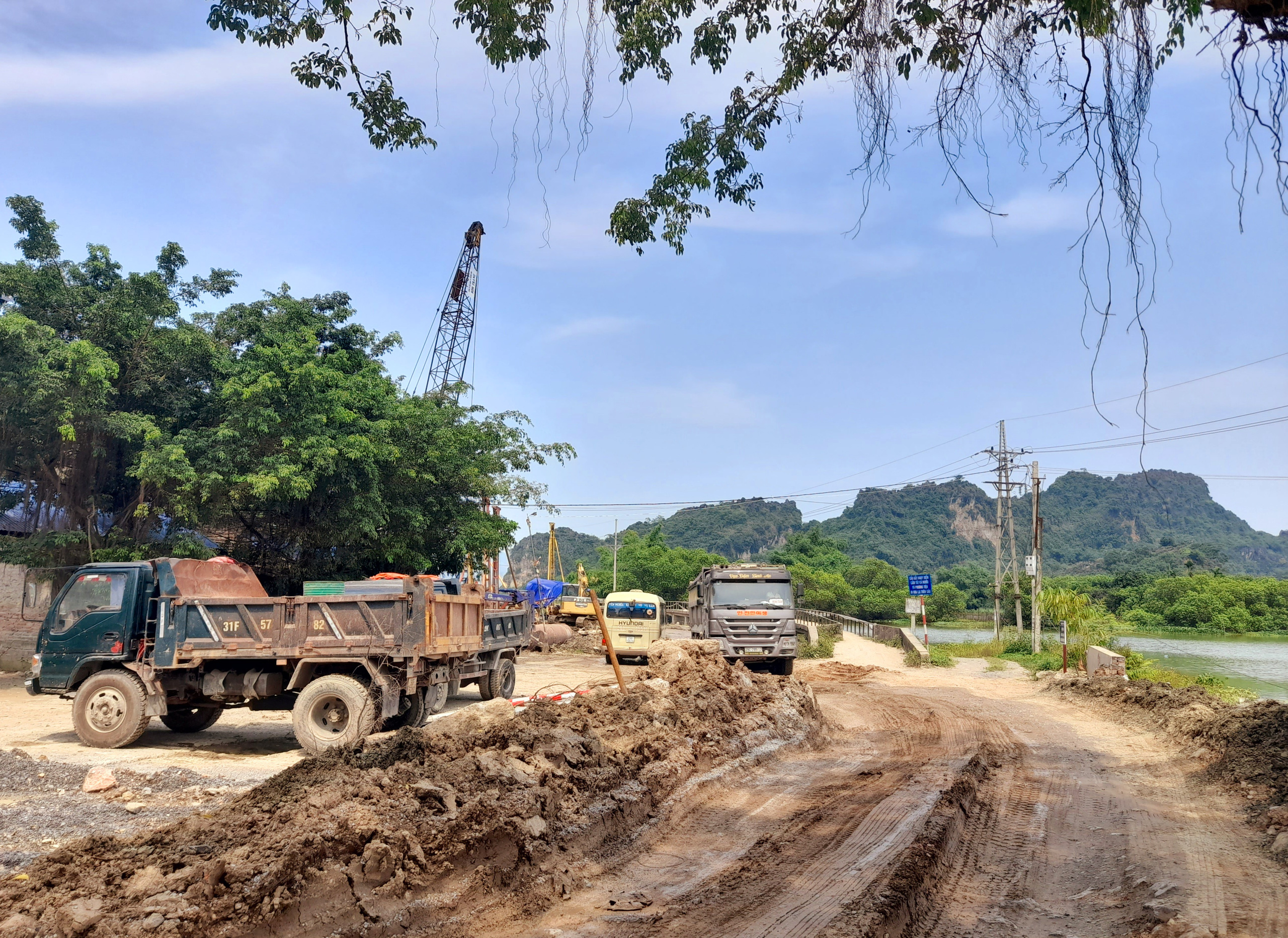 Dự án Cầu đập tràn Quan Sơn và những bất cập từ thực tiễn cần thay đổi - Ảnh 8.