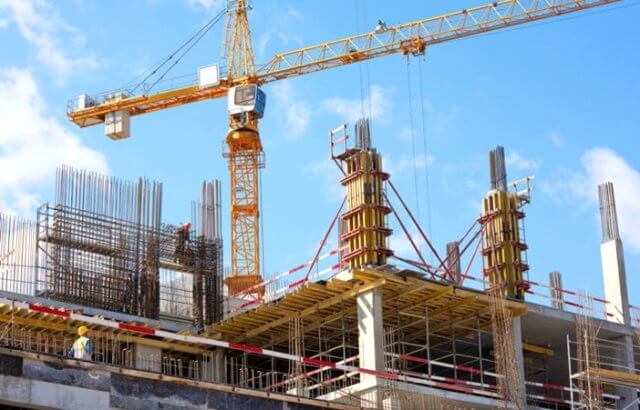 Tâm tư của nhà thầu xây dựng: “Giá vật liệu tăng bất thường, chúng tôi nguy cơ thua lỗ, phá sản” - Ảnh 2.