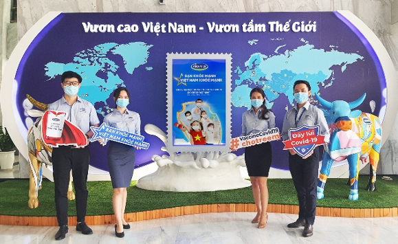 Vinamilk khởi động chiến dịch “BẠN KHỎE MẠNH, VIỆT NAM KHỎE MẠNH” nâng cao sức khoẻ cộng đồng và ủng hộ vaccine phòng Covid-19 cho trẻ em - Ảnh 2.