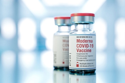 Mỹ viện trợ thêm 3 triệu liều vắc xin Moderna cho Việt Nam - Ảnh 1.