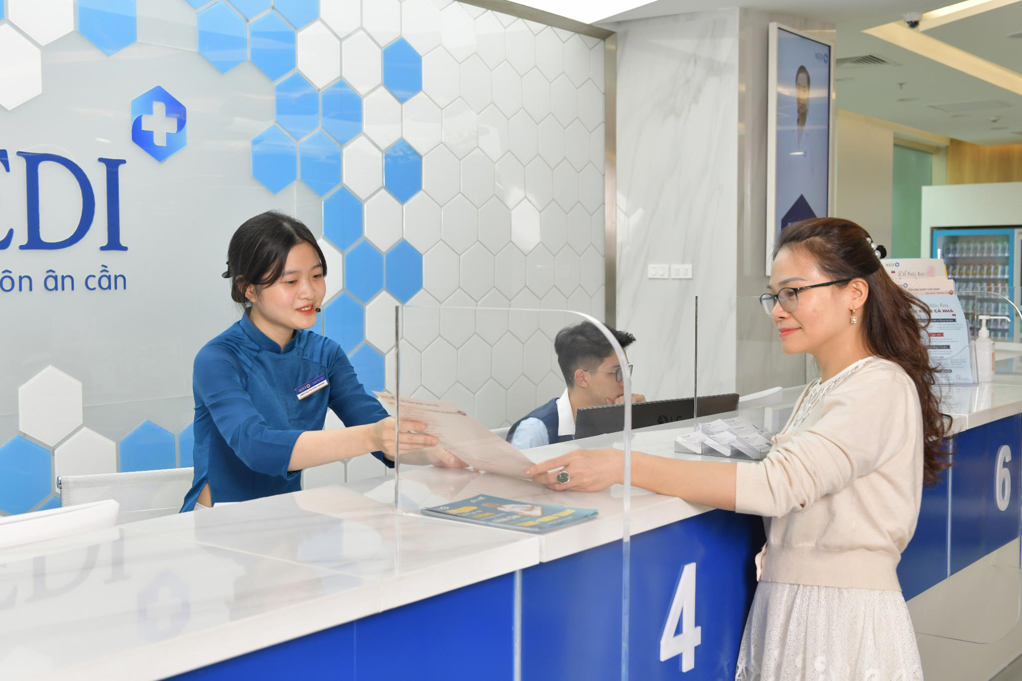 Trải nghiệm y tế khác biệt khi thực hiện dịch vụ chẩn đoán hình ảnh tại MEDIPLUS - Ảnh 2. Trải nghiệm y tế khác biệt khi thực hiện dịch vụ chẩn đoán hình ảnh tại MEDIPLUS - Ảnh 2.