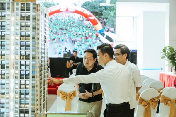 Dịch là cơ hội cho người mua nhà? - Ảnh 1. Dịch là cơ hội cho người mua nhà? - Ảnh 1.