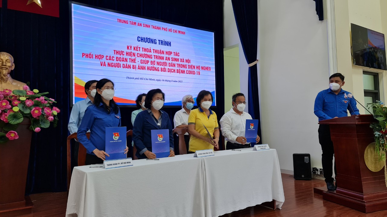 Ra mắt liên minh thiện nguyện Vòng Tay Việt – Sài Gòn và sẽ trao tặng cho Trung tâm An sinh TP.HCM 1 triệu suất ăn đến tháng 9/2021 - Ảnh 1.