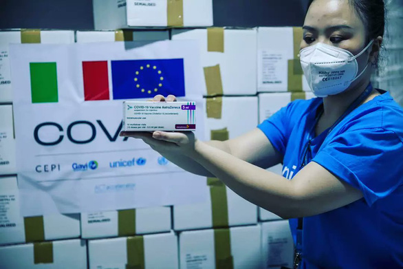 Italy cam kết viện trợ thêm cho Việt Nam 1,2 triệu liều vaccine - Ảnh 1.