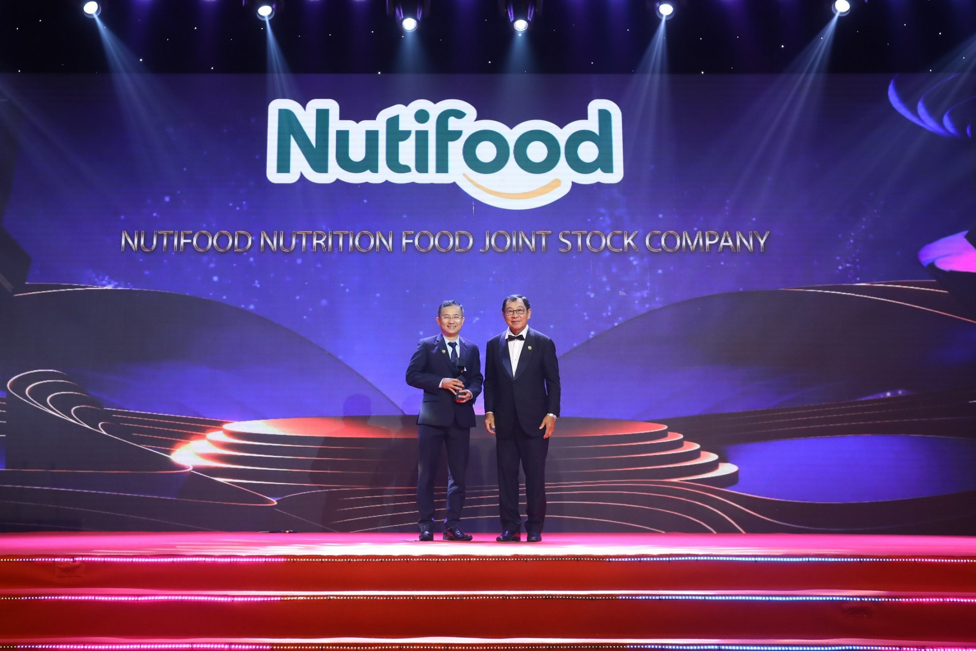 Tiếp nối M&A công ty Thụy Điển, Nutifood bội thu loạt giải thưởng uy tín châu Á - Ảnh 2.