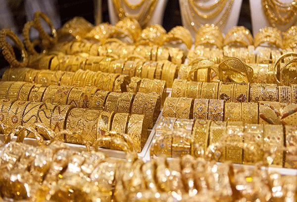 Giá vàng hôm nay đã trở lại với mức giá ổn định, đây chính là thời điểm tuyệt vời để sở hữu vàng và đầu tư vào nó. Về lâu dài, giá trị của vàng vẫn luôn tăng và tạo ra những cơ hội đầu tư lớn cho những người có tầm nhìn bao quát.
