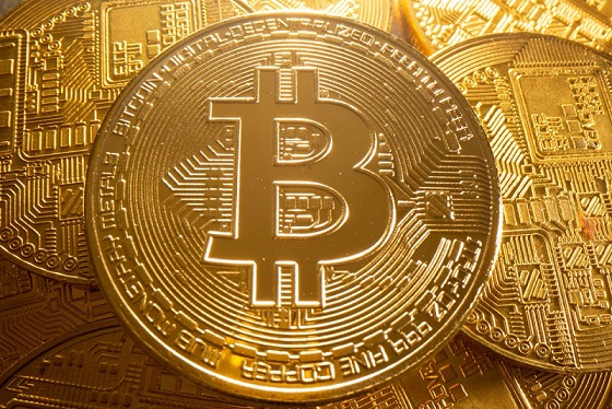 Giá Bitcoin hôm nay 24/12: Giằng co quanh ngưỡng 16.800 USD - Ảnh 1.
