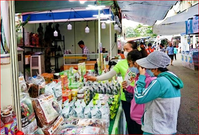 TP. Hồ Chí Minh: Nhiều chương trình khuyến mãi tại Hội chợ xúc tiến tiêu dùng năm 2022  - Ảnh 2.