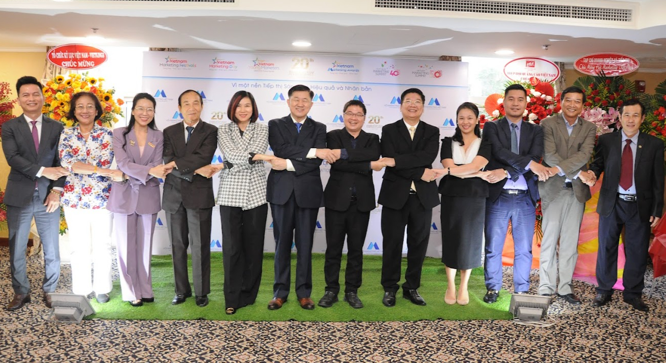 Kỷ niệm 20 năm ngày thành lập Hội Marketing Việt Nam: VMA ký kết ...