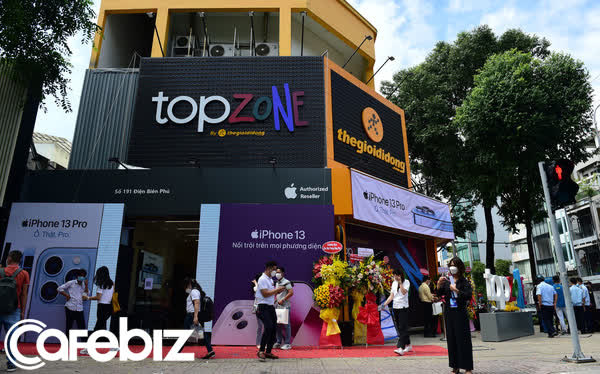 TGDĐ - Ngư ông đắc lợi mùa Covid: Tranh thủ nguồn xách tay hàng Apple khan hiếm, đàm phán thần tốc mở TopZone, chiếm 1/3 thị phần Apple, mục tiêu năm 2022 lên 45% - Ảnh 1. TGDĐ - Ngư ông đắc lợi mùa Covid: Tranh thủ nguồn xách tay hàng Apple khan hiếm, đàm phán thần tốc mở TopZone, chiếm 1/3 thị phần Apple, mục tiêu năm 2022 lên 45% - Ảnh 1.
