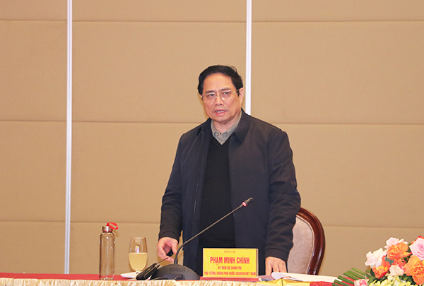 Thủ tướng Phạm Minh Chính chủ trì cuộc họp về việc thực hiện dự án đường bộ cao tốc Bắc – Nam phía Đông. - Ảnh 4.