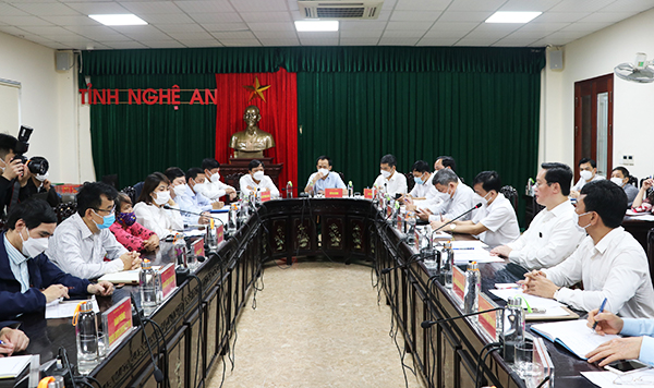 Nghệ An: Chủ tịch UBND tỉnh tiếp công dân phiên định kỳ tháng 3/2022 - Ảnh 1.