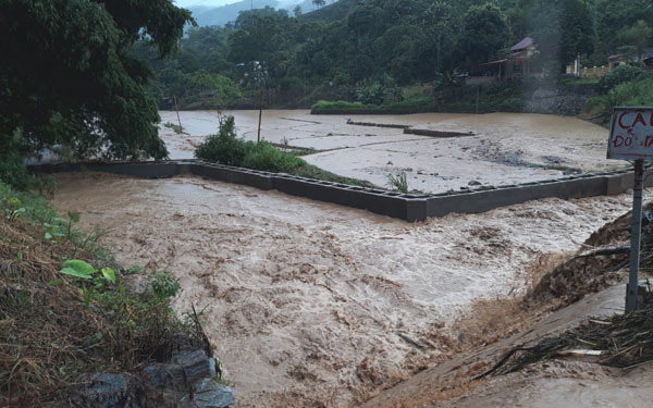 Mưa lũ tại Lào Cai gây thiệt hại trên 4 tỷ đồng - Ảnh 1.