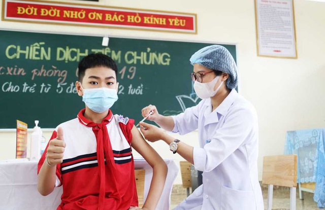Quảng Ninh: Công tác phòng, chống COVID-19 và kết quả tiêm chủng vắc xin cho trẻ từ 5-12 tuổi - Ảnh 1.