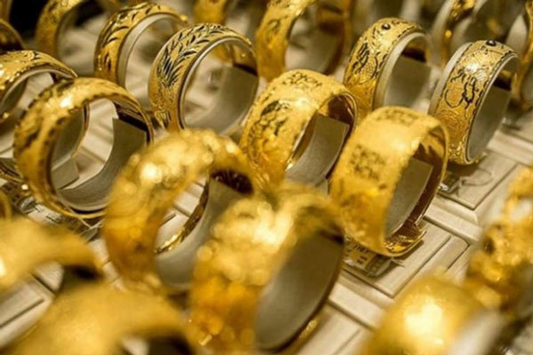 Giá vàng hôm nay 15/6: Vàng SJC giảm thêm 250.000 đồng - Ảnh 1.