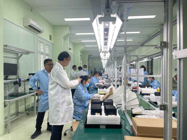Nhà máy chế tạo, sản xuất và lắp ráp các dòng máy tính bảng, laptop, máy server và các thiết bị điện tử bảo mật chất lượng cao mang thương hiệu Việt Nam tại Xelex.