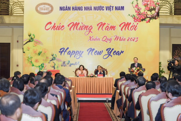 Thủ tướng Phạm Minh Chính ghi nhận, biểu dương, đánh giá cao thành công ngành Ngân hàng - Ảnh 2.
