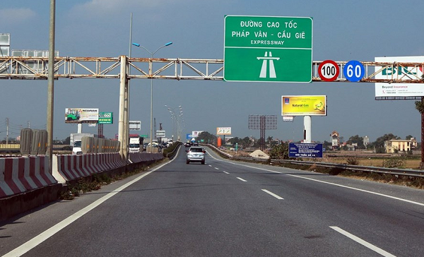 VEC dự kiến tăng phí sử dụng đường bộ 4 tuyến cao tốc trong năm 2024 - Ảnh 1.