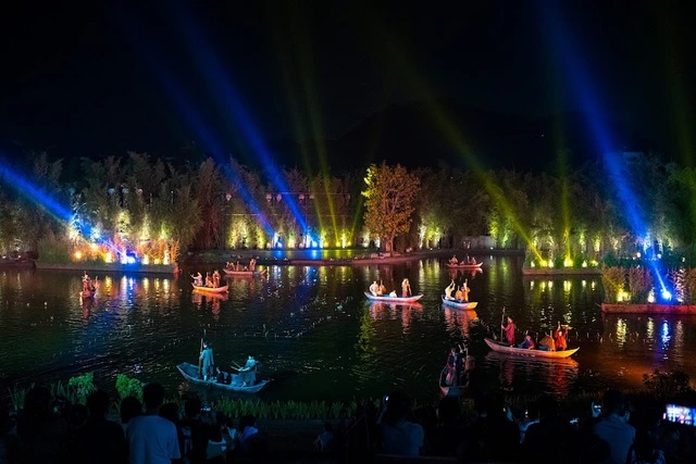 Hà Nội công bố 15 sản phẩm du lịch ban đêm- Ảnh 1.