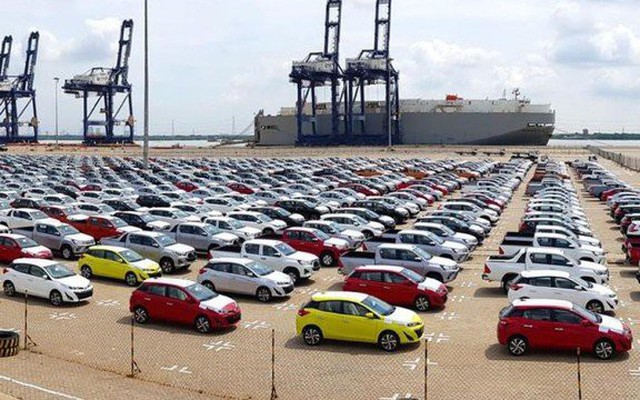 Việt Nam chi hơn 2,6 tỷ USD để nhập khẩu 111.278 chiếc ô tô trong 11 tháng- Ảnh 1.