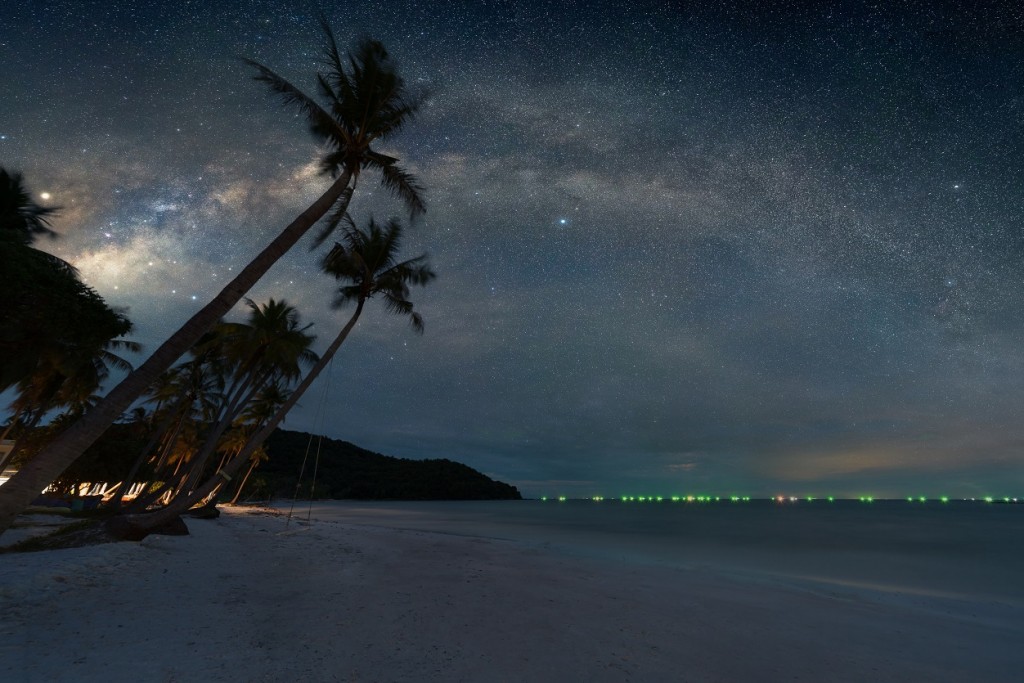 “Giấc mơ vươn tới một ngôi sao” của bãi biển trứ danh Phú Quốc - Ảnh 2.