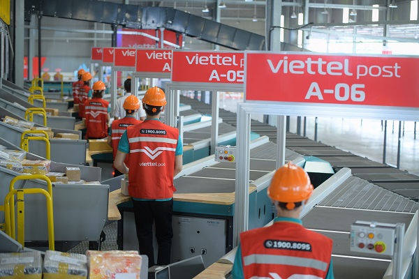 Năm 2022, Viettel Post tăng trưởng doanh thu gần 22.000 tỷ đồng nhưng lợi nhuận giảm  - Ảnh 1.