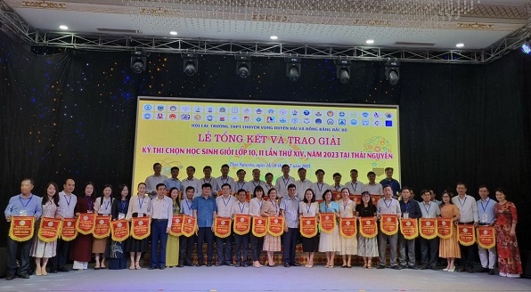 Trường Phổ thông Vùng cao Việt Bắc: Dấu ấn tại kỳ thi Học sinh giỏi các trường THPT Chuyên khu vực Duyên Hải và Đồng bằng Bắc bộ   - Ảnh 2.