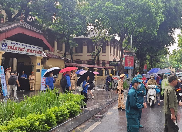 CSGT Hà Nội: vì sự bình yên trên những cung đường thủ đô - Ảnh 2.