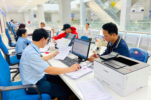 8 tháng, Việt Nam có 103.658 doanh nghiệp thành lập mới - Ảnh 1.