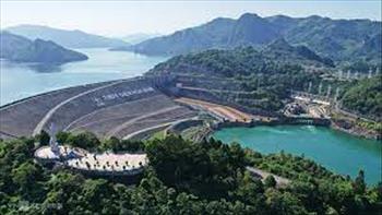 EVN yêu cầu A0 và 3 Công ty Thuỷ điện chủ động vận hành hồ chứa trên lưu vực sông Hồng - Ảnh 1.