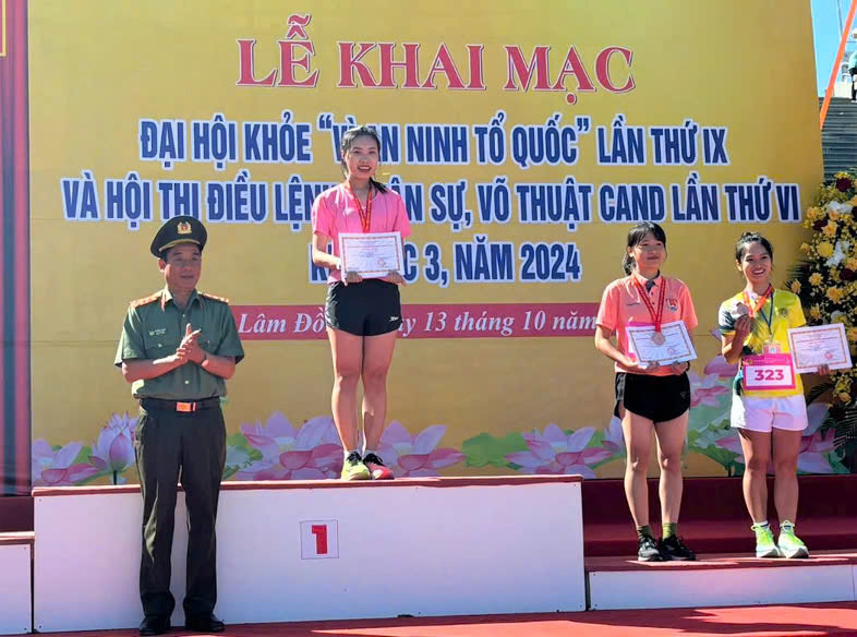 Hậu Giang: "Mưa" huy chương trong ngày thi đấu thứ 2 của Đoàn vận động viên Công an- Ảnh 2.